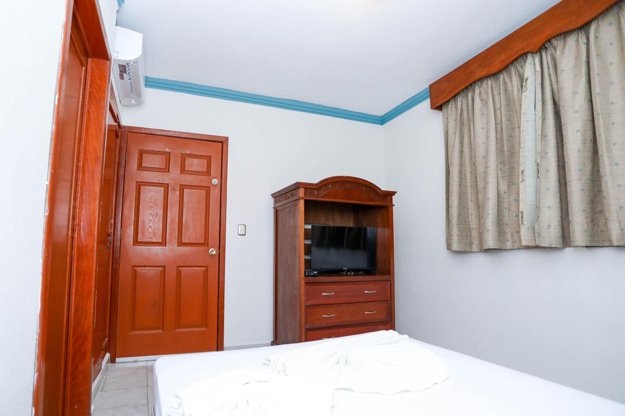 Hotel Avenida Cancun Dış mekan fotoğraf