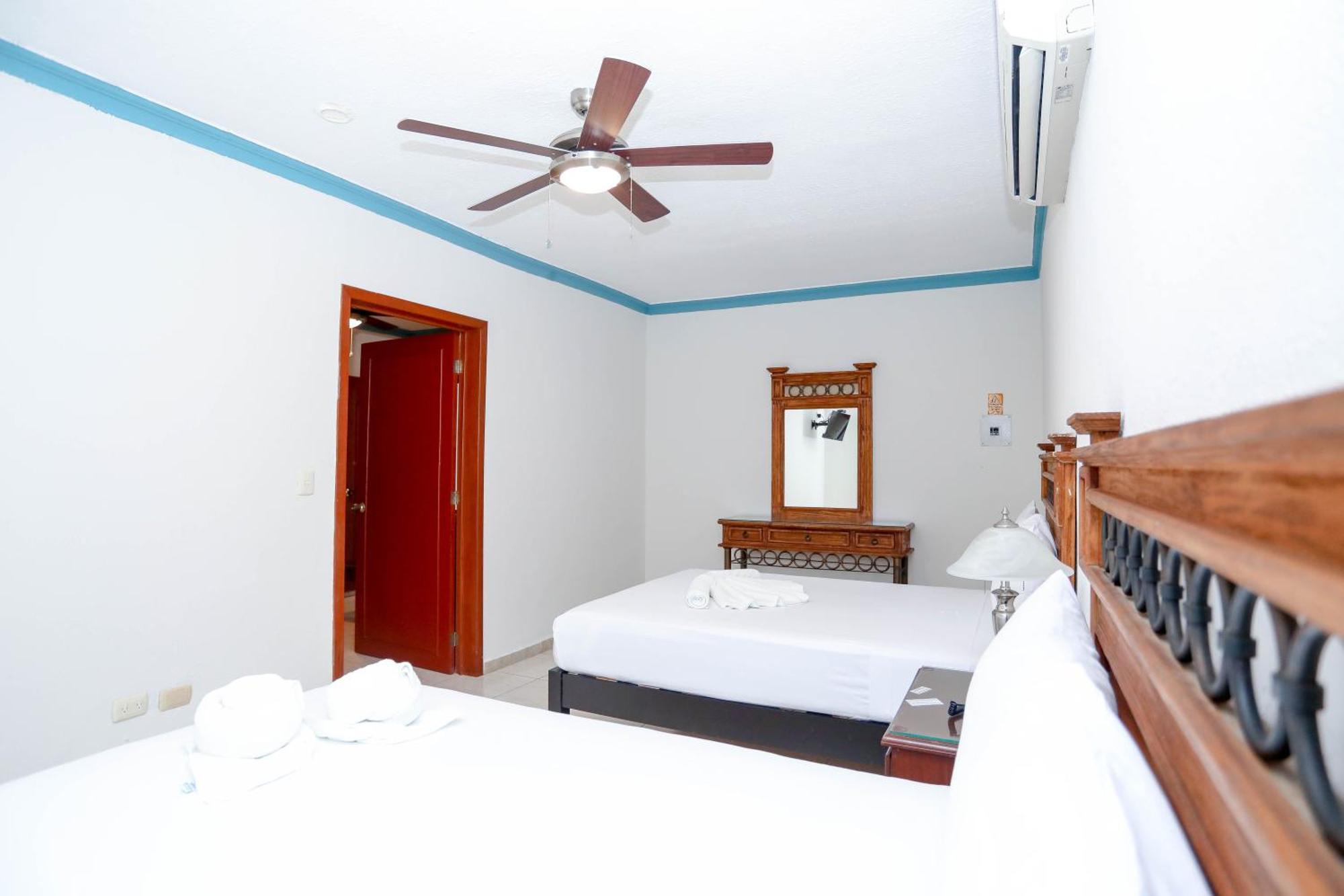 Hotel Avenida Cancun Dış mekan fotoğraf