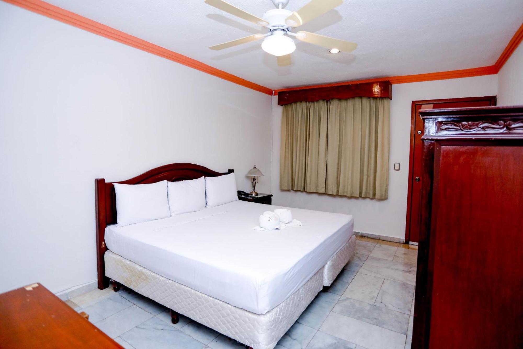 Hotel Avenida Cancun Dış mekan fotoğraf