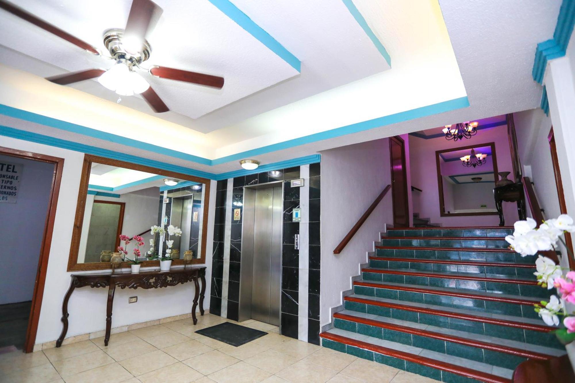 Hotel Avenida Cancun Dış mekan fotoğraf